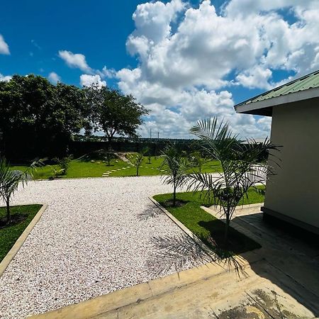 Elisheva Apartment Ndola Exterior photo