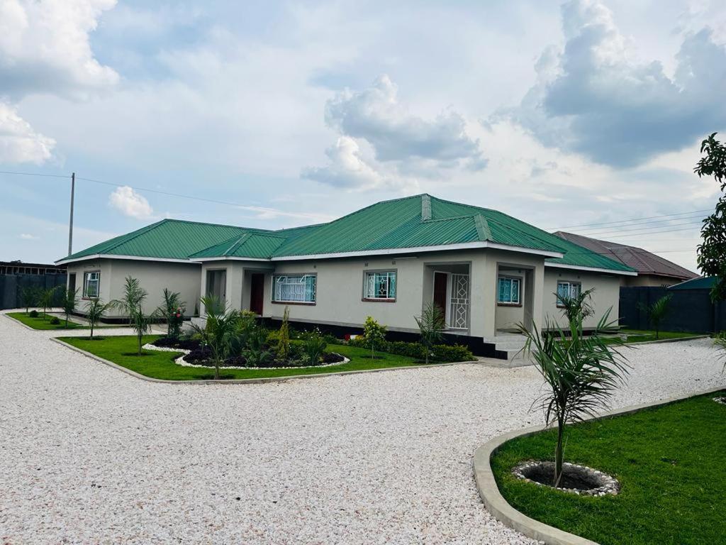Elisheva Apartment Ndola Exterior photo